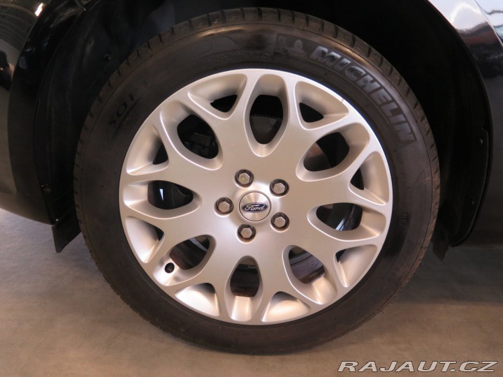 Ford Mondeo 2.0i,navi,klima,výhřev,se 2010