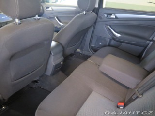 Ford Mondeo 2.0i,navi,klima,výhřev,se 2010