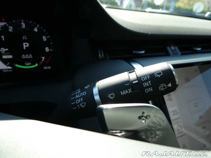Land Rover Discovery Sport 1,5 Dynamic SE P270e 2025