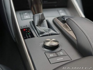 Lexus Ostatní modely IS 300h F-Sport ČR LED 2.majitel 2019