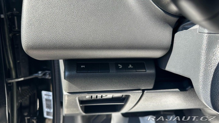 Peugeot 5008 2.0HDi 110kW *Pano*Navi*P 2011