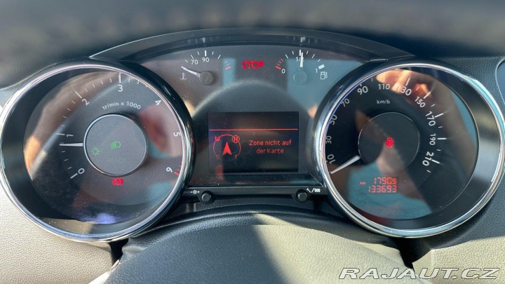 Peugeot 5008 2.0HDi 110kW *Pano*Navi*P 2011