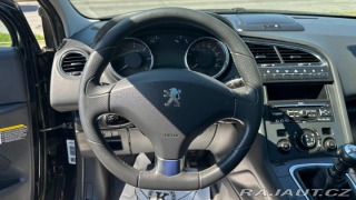Peugeot 5008 2.0HDi 110kW *Pano*Navi*P 2011