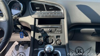 Peugeot 5008 2.0HDi 110kW *Pano*Navi*P 2011