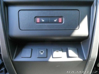 Land Rover Defender 110 2,0 X-Dynamic SE P300 2025