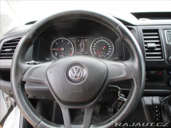 Volkswagen Caravelle 2,0 TDi 110kw DSG LONG 9m 2019