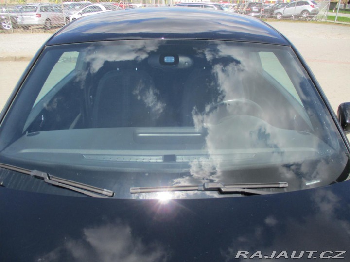 Volkswagen Beetle 1,4 TSi 118kw Xenon Led o 2012