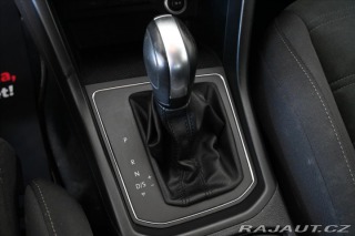 Volkswagen Touran 2,0 TDi 110kW DSG 7míst Z 2021