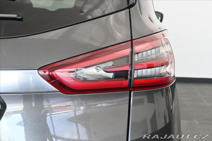 Ford S-MAX 2,0 EcoBlue 140kW AT8 *Ti 2021