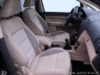 Volkswagen Touran 1,4 TSI 103kW Navi Xenon 2011