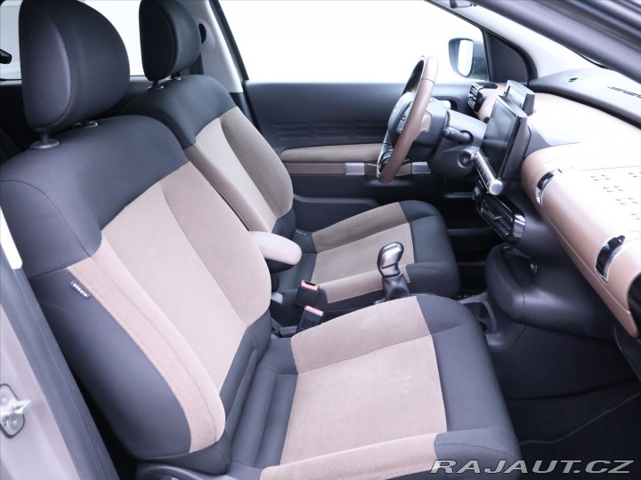 Citroën C4 Cactus 1,2 e-THP 81kW Shine Ser 2015