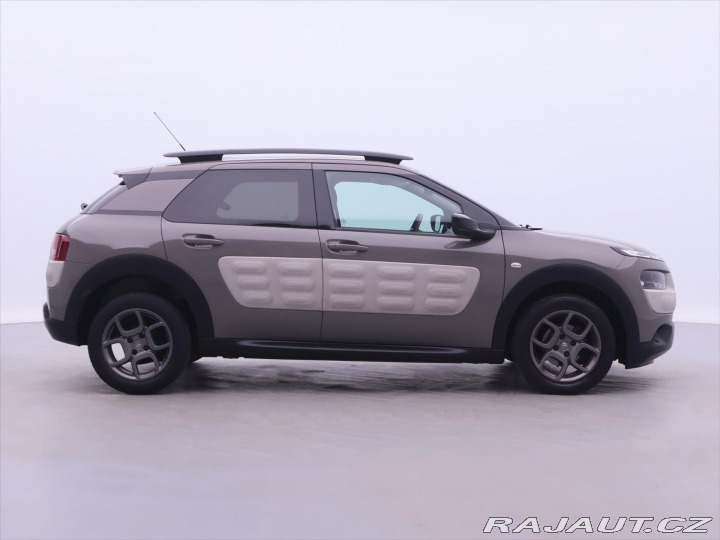 Citroën C4 Cactus 1,2 e-THP 81kW Shine Ser 2015