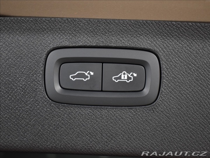 Volvo XC90 2,0 B5 AWD Plus Bright 2024