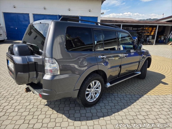 Mitsubishi Pajero 3,2 montero 4x4 2018