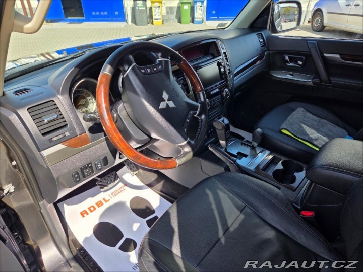 Mitsubishi Pajero 3,2 montero 4x4 2018