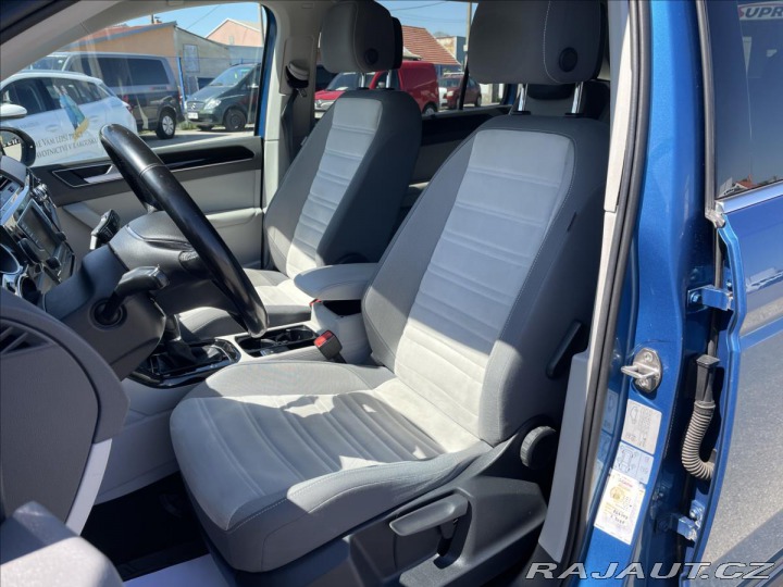 Volkswagen Touran 2,0 TDI 140kW DSG R-Line* 2017