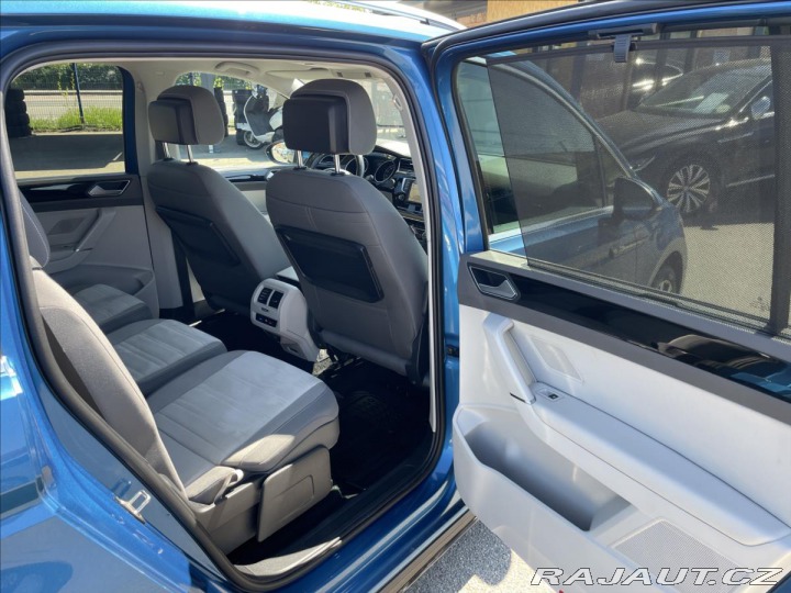 Volkswagen Touran 2,0 TDI 140kW DSG R-Line* 2017