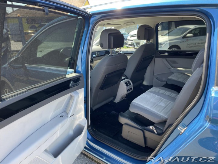 Volkswagen Touran 2,0 TDI 140kW DSG R-Line* 2017