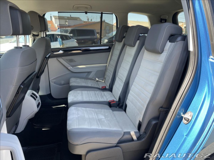 Volkswagen Touran 2,0 TDI 140kW DSG R-Line* 2017