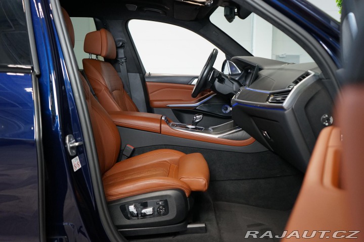 BMW X7 40d xDrive B&W Masáž 2021