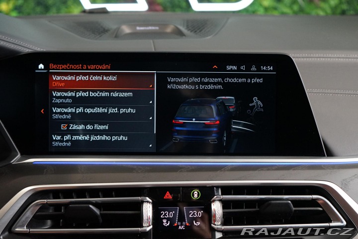 BMW X7 40d xDrive B&W Masáž 2021