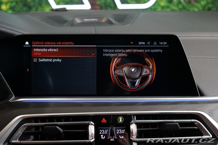 BMW X7 40d xDrive B&W Masáž 2021