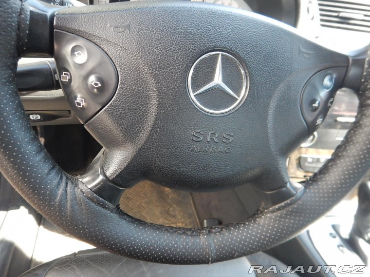 Mercedes-Benz E E 240, AUTOMAT, DIGIKLIMA 2002