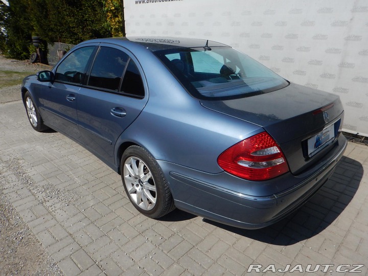 Mercedes-Benz E E 240, AUTOMAT, DIGIKLIMA 2002
