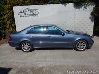 Mercedes-Benz E E 240, AUTOMAT, DIGIKLIMA 2002
