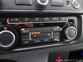 Volkswagen Caravelle 2.0TDI 9 MÍST 2010