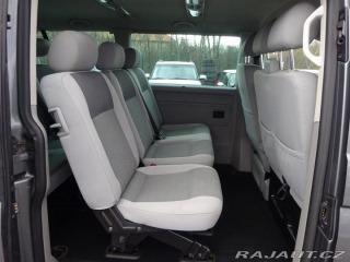 Volkswagen Caravelle 2.0TDI 9 MÍST 2010