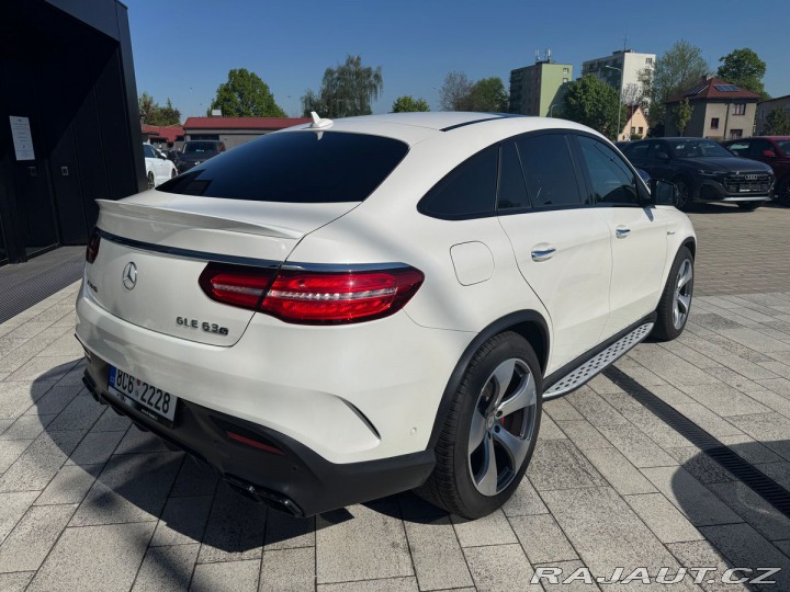 Mercedes-Benz GLE 8V Biturbo 2015