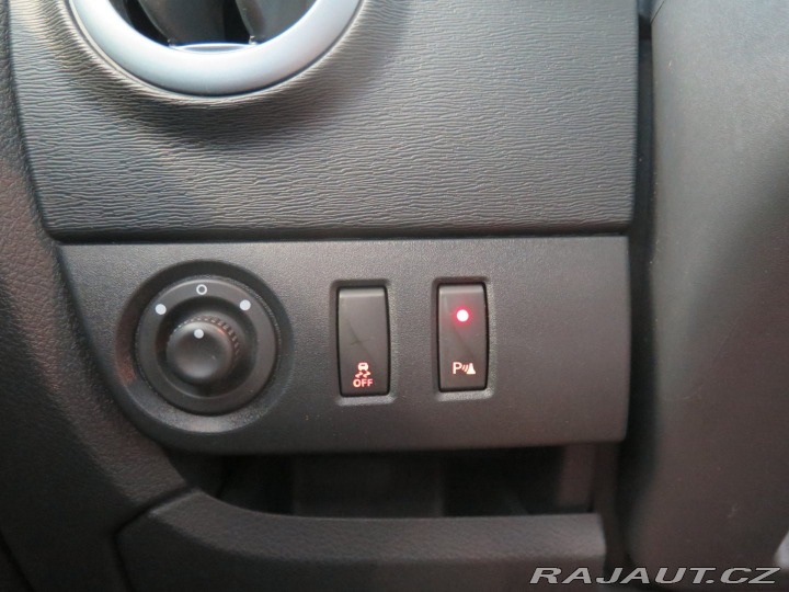 Dacia Dokker 1.2TCe,klima,navi,tažné,s 2015