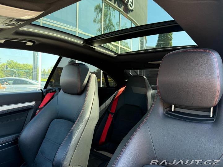 Mercedes-Benz E E 400 Kupé 2016