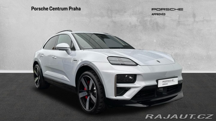 Porsche Macan Turbo 2024
