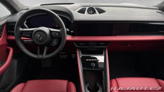 Porsche Macan Turbo 2024