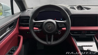 Porsche Macan Turbo 2024