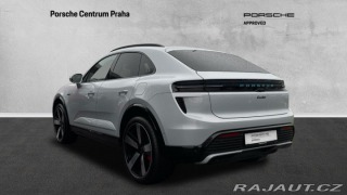Porsche Macan Turbo 2024