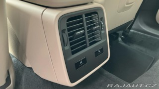Porsche Taycan  2025