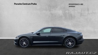 Porsche Taycan  2025
