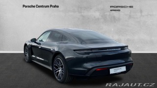 Porsche Taycan  2025