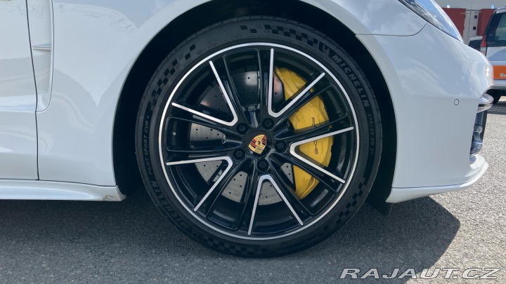 Porsche Panamera Turbo S E-Hybrid 2018