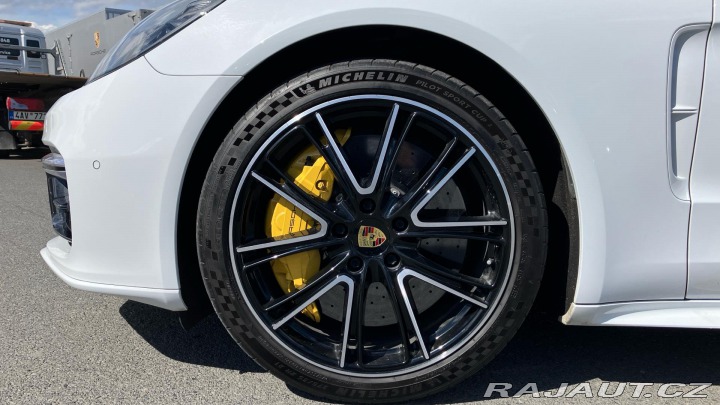 Porsche Panamera Turbo S E-Hybrid 2018