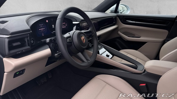 Porsche Macan 2025