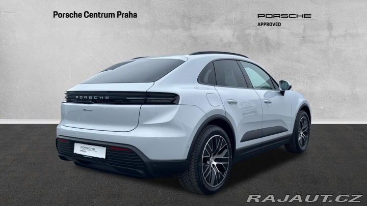 Porsche Macan 2025