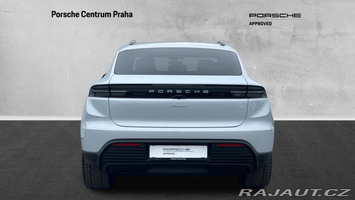 Porsche Macan 2025