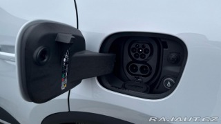 Porsche Macan  2025