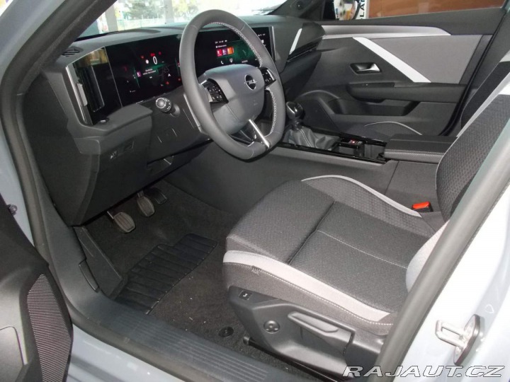 Opel Astra Edition ST 1.2 TURBO (96k 2025