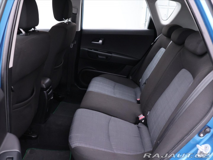 Kia Ceed 2,0 CRDi Exclusive CZ 2010