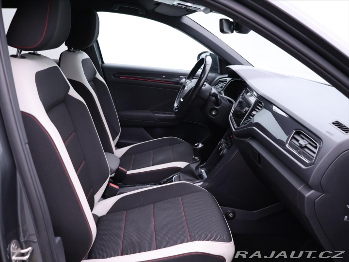Volkswagen T-Roc 1,5 TSI 110kW Sport Adap. 2018
